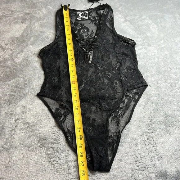 NWT Killstar Desert Rose Lace Bodysuit Black Size Medium - Picture 11 of 11